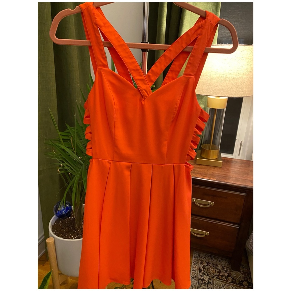 Short sexy Akira dress